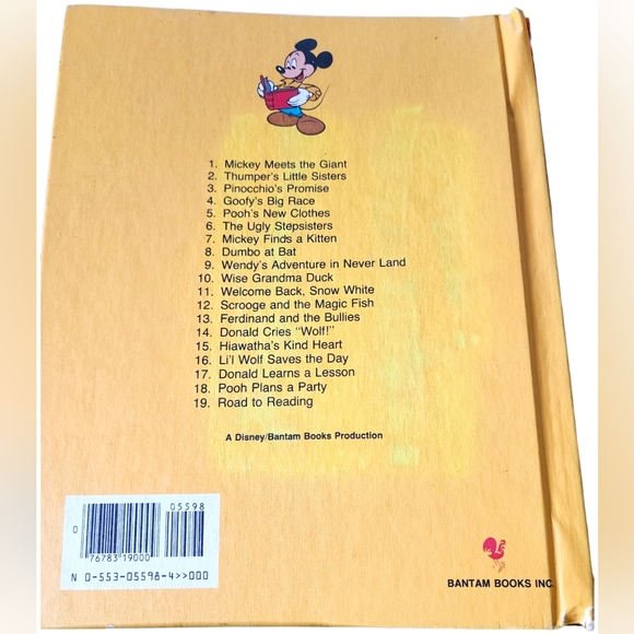 4 Vintage Walt Disney Bantam books - Picture 11 of 11